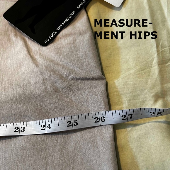 NEW PHOTOS! CAPRIS, SAVVY FIT TWILL, LINEN COLOUR, SIZE 26, RAYON/SPANDEX, FAKE - Picture 5 of 16